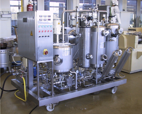 On-site pilot plant with VomaDISS continuous cooker for jelly and candy production trials